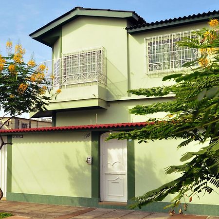 Hotel Jeshua Simmonds Guayaquil Exterior foto