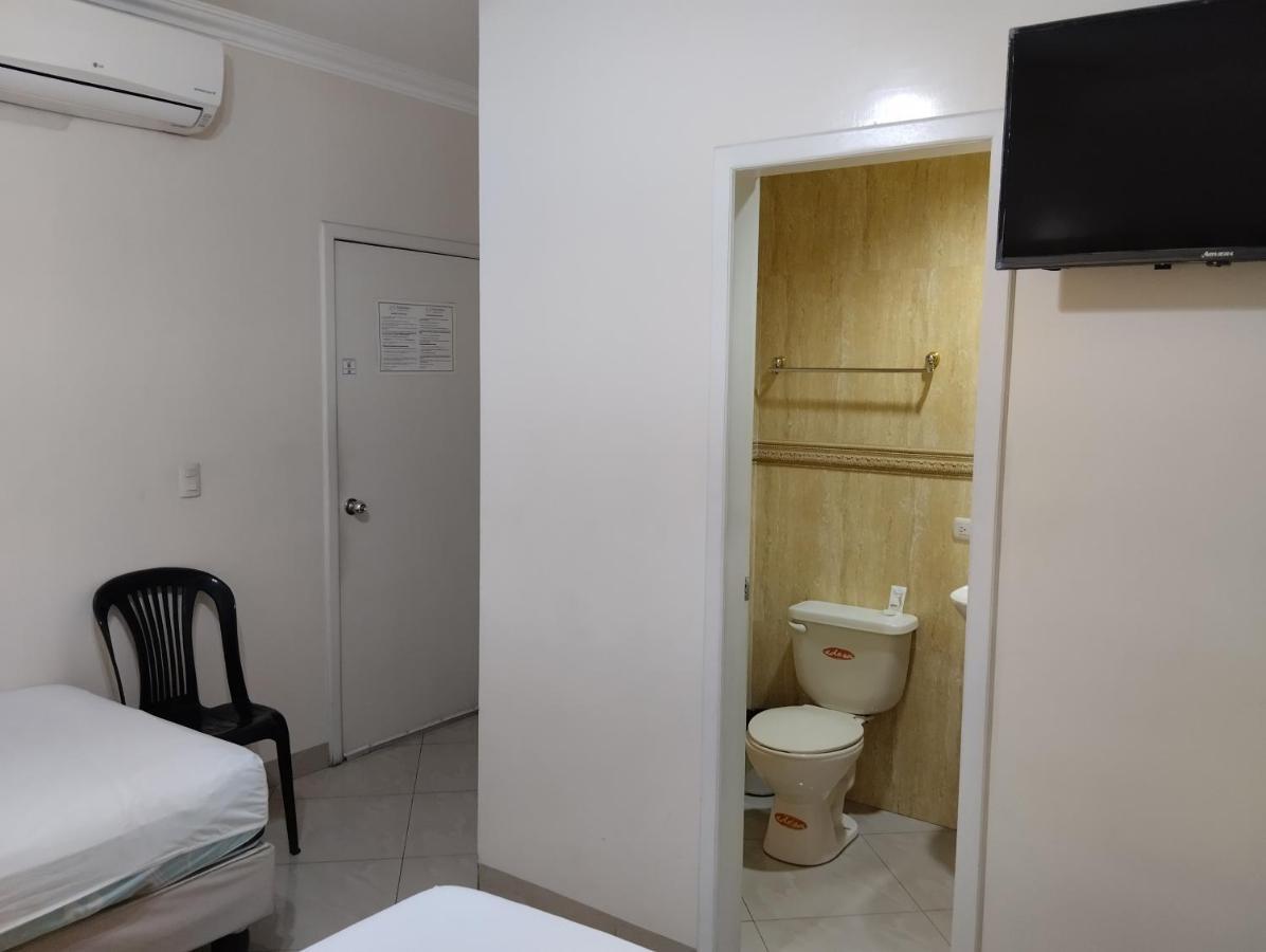Hotel Jeshua Simmonds Guayaquil Exterior foto