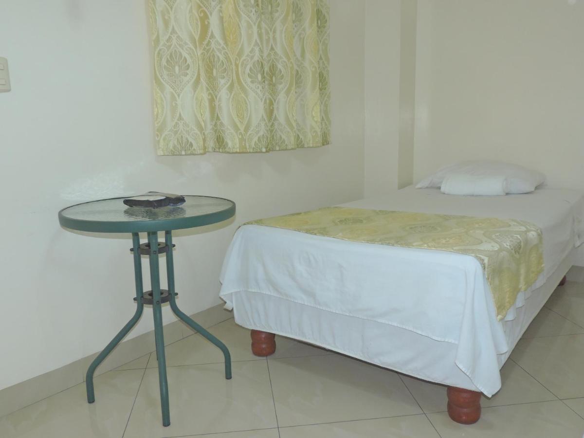 Hotel Jeshua Simmonds Guayaquil Exterior foto