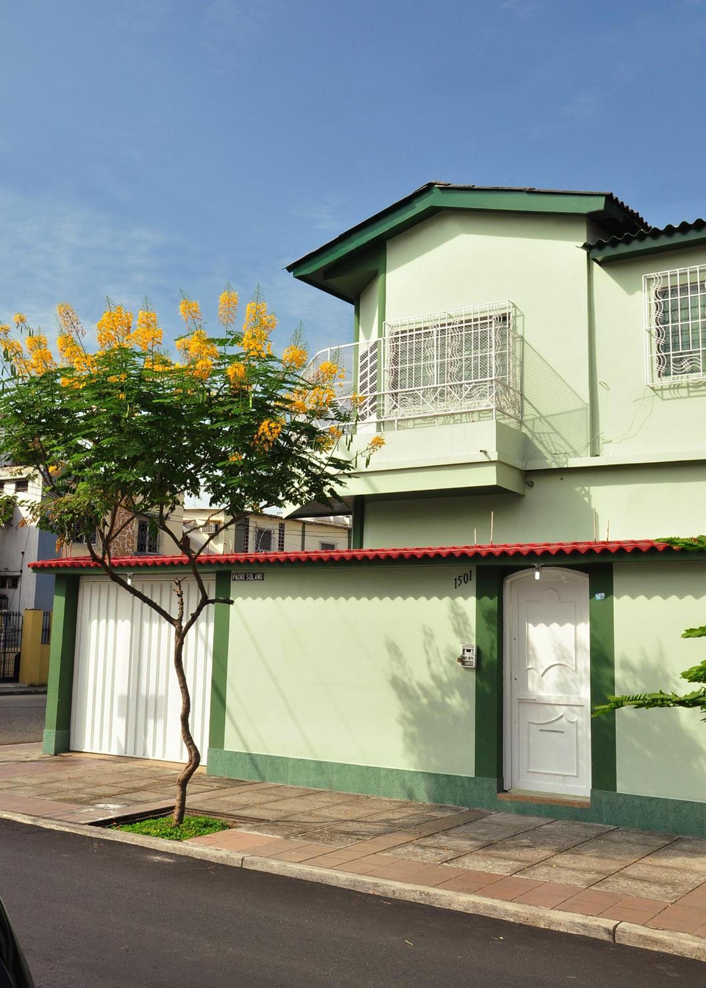 Hotel Jeshua Simmonds Guayaquil Exterior foto